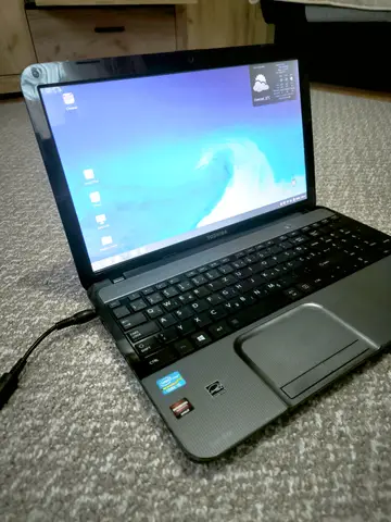 TOSHIBA SATELLITE L850 – POVOLJNO!